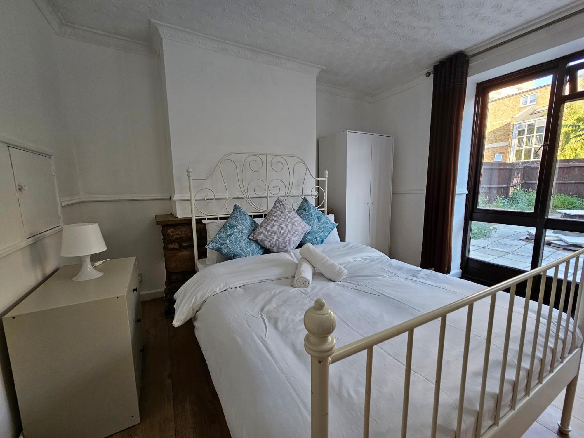 Towerhill Rooms Λονδίνο Εξωτερικό φωτογραφία